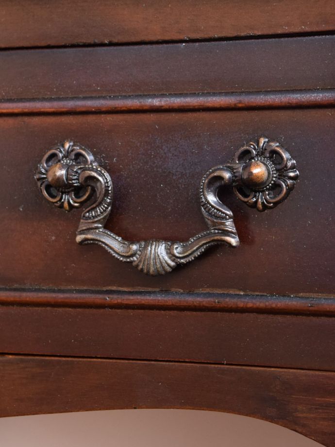 アンティークデスクの取っ手