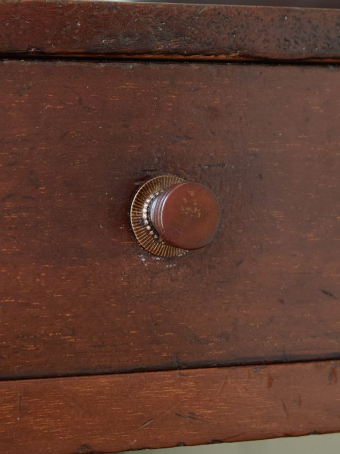 アンティーク家具の取っ手