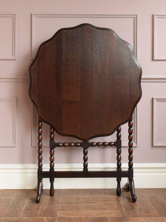 畳んだ時のフォールディングテーブル