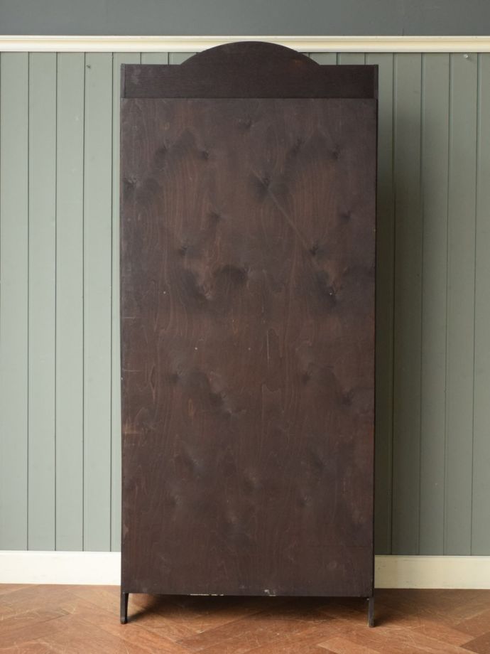 ビューローブックケースの後ろ姿