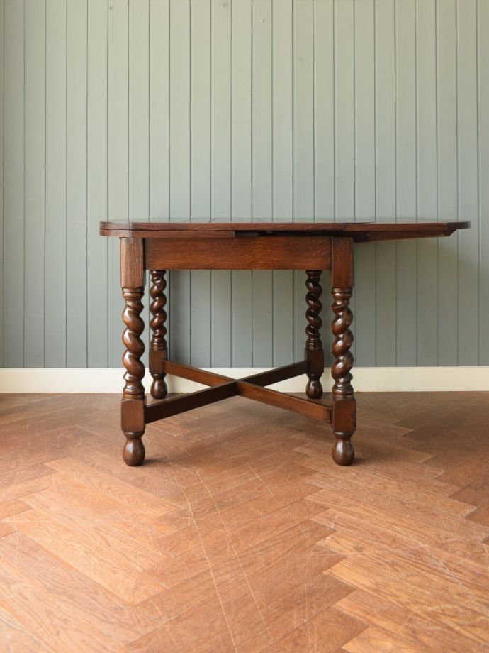 伸長式テーブルの大きさ