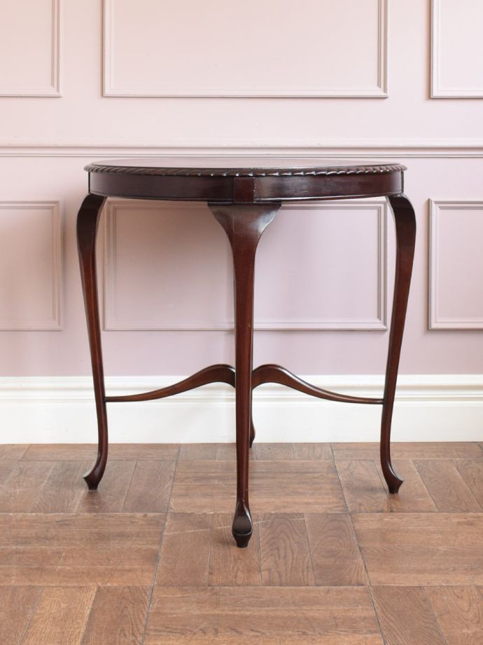 オケージョナルテーブルの側面