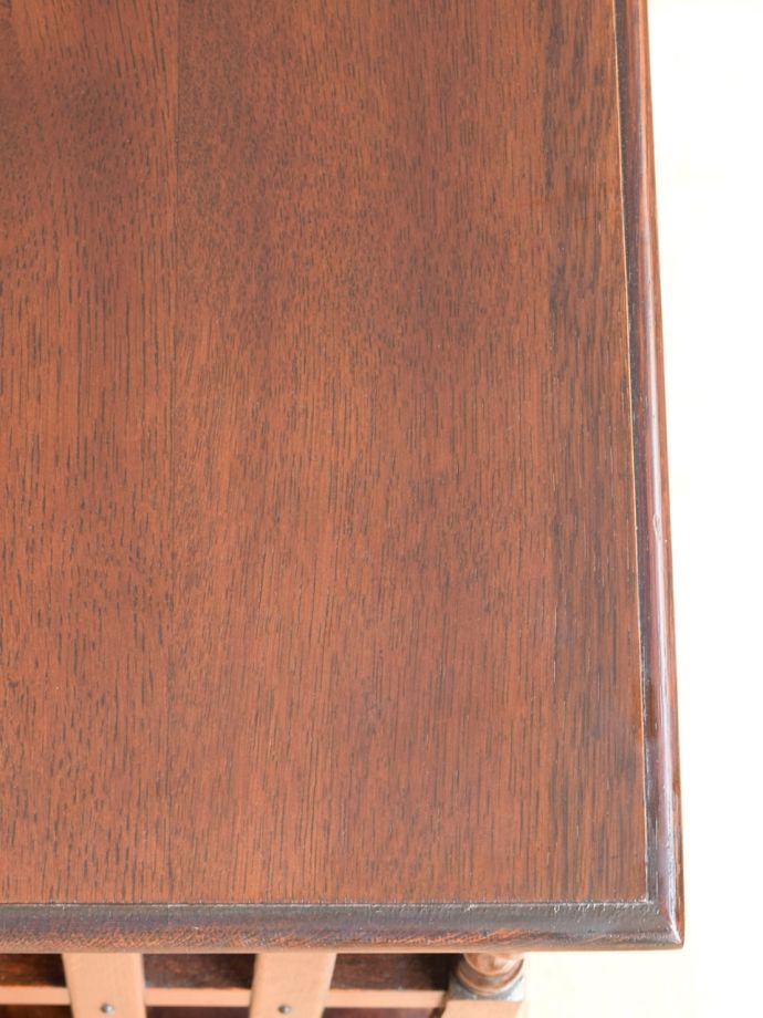 アンティーク家具の天板