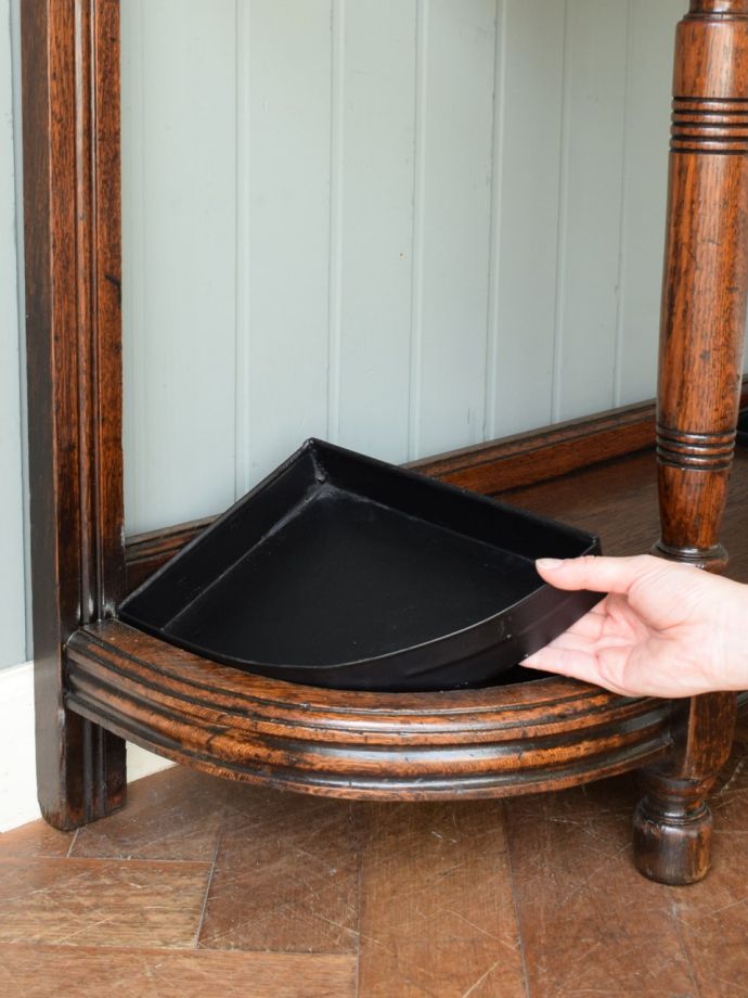 ステッキスタンドの雨受け