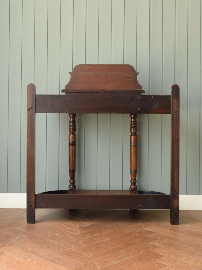 ステッキスタンドの後ろ姿