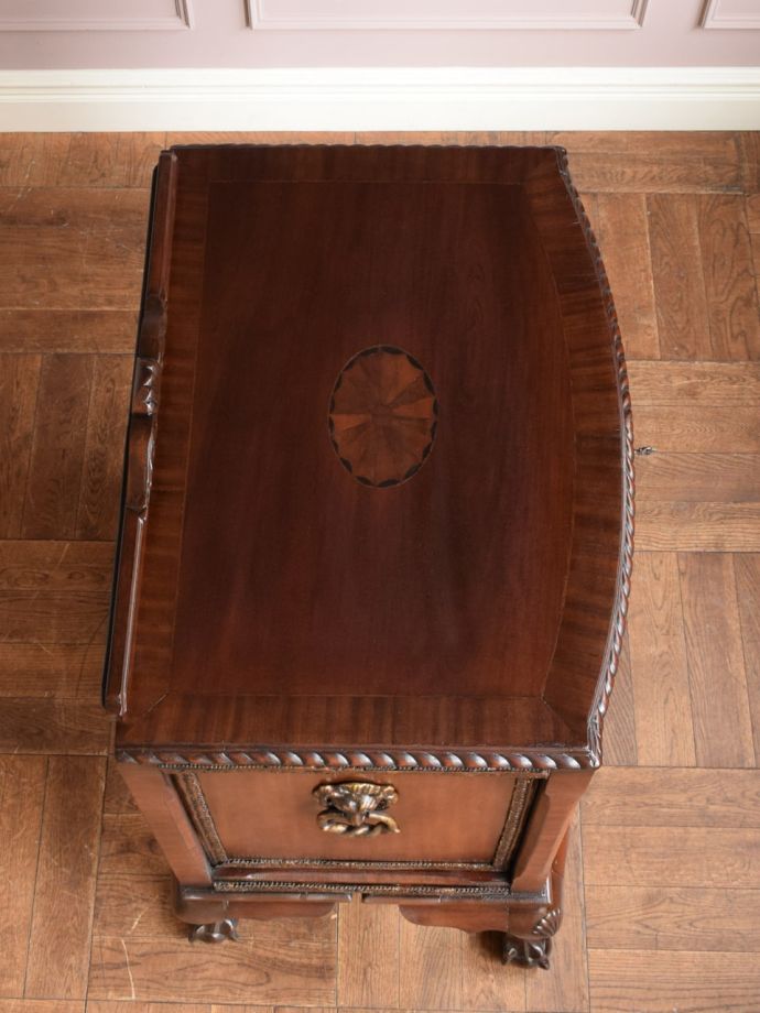 おしゃれなチェストの天板