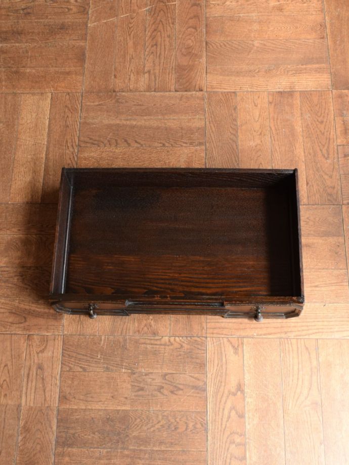 コンソールテーブルの引き出し