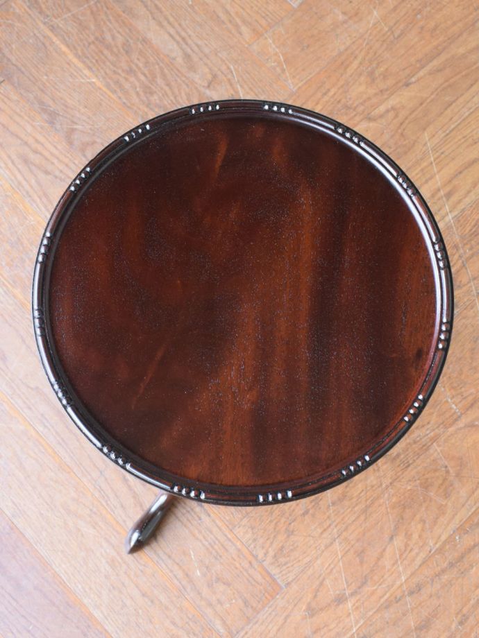 アンティークのテーブルの天板