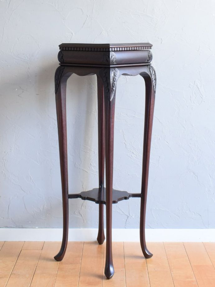 プランツスタンドの側面