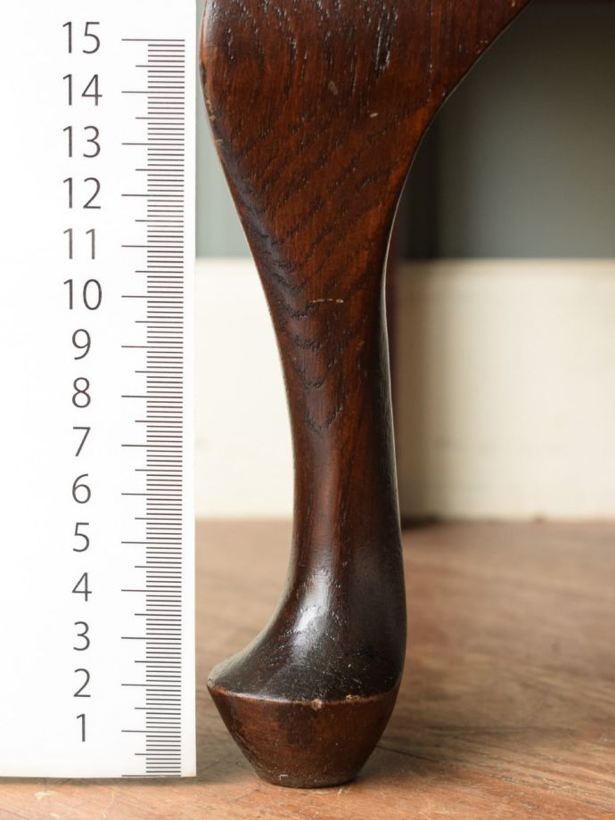 アンティーク家具の脚