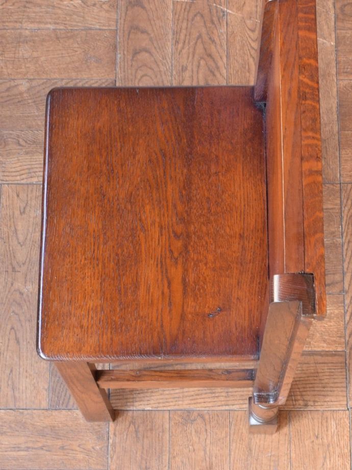 アンティークの椅子の座面