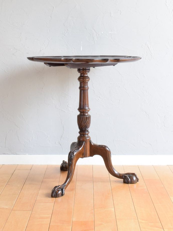 オケージョナルテーブルの側面