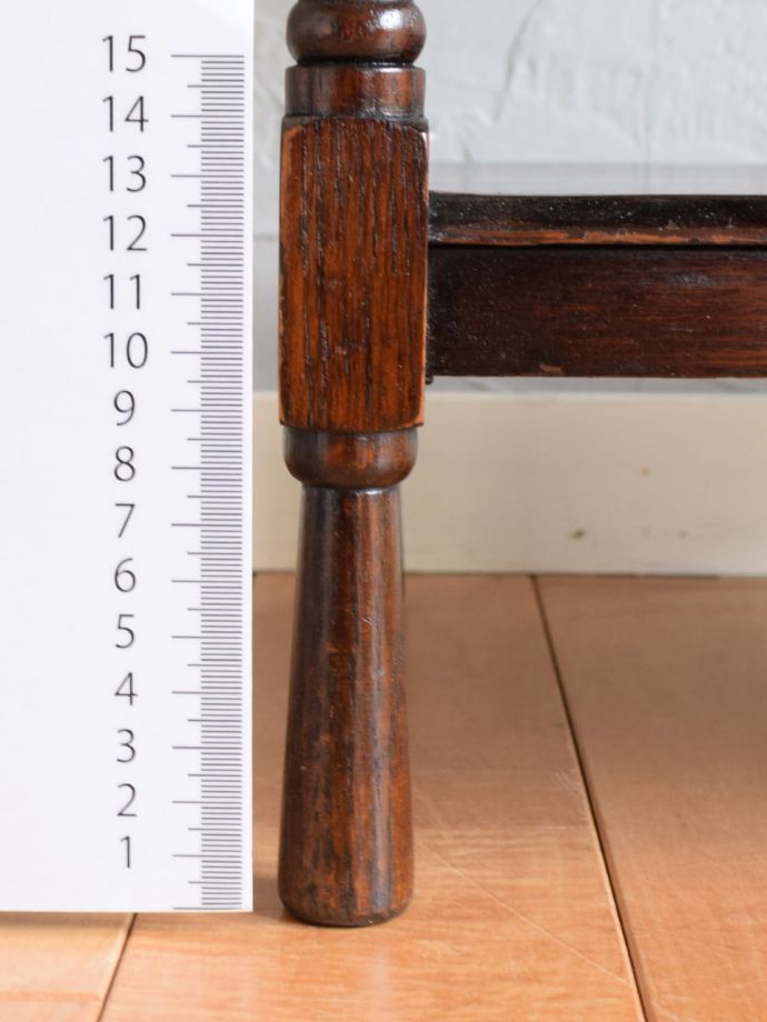 アンティーク家具の脚