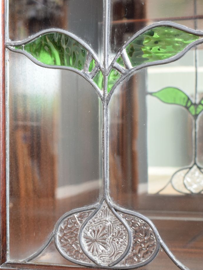 パーラーキャビネットの装飾