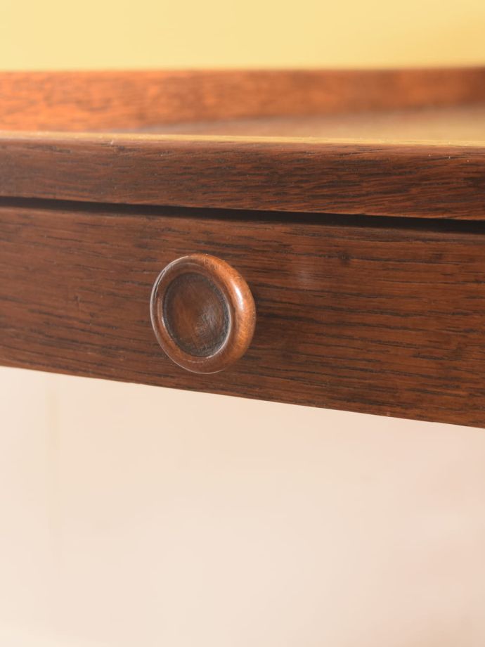 アンティーク家具の取っ手