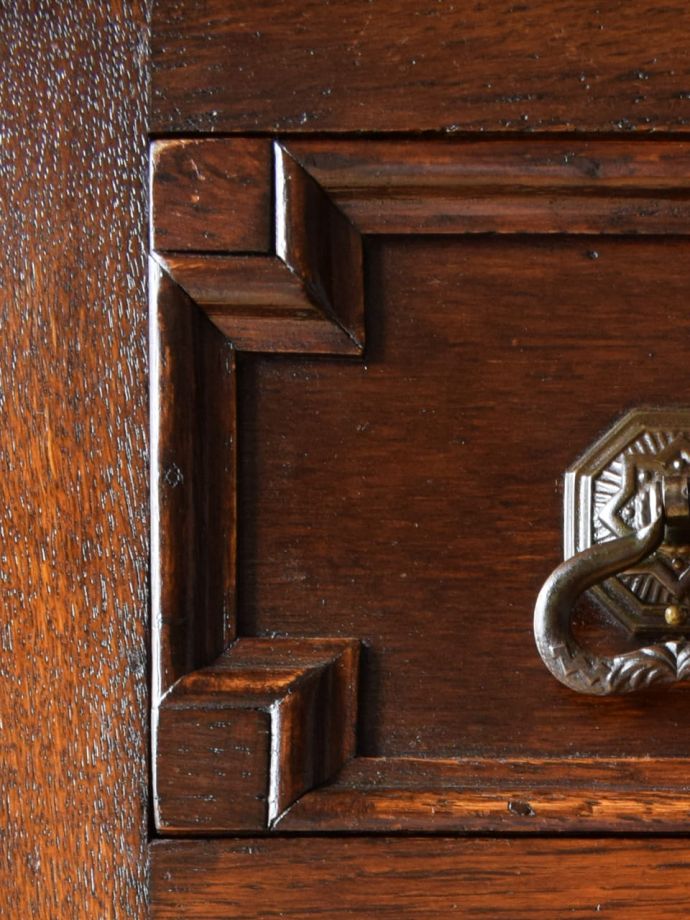 オープンシェルフの装飾