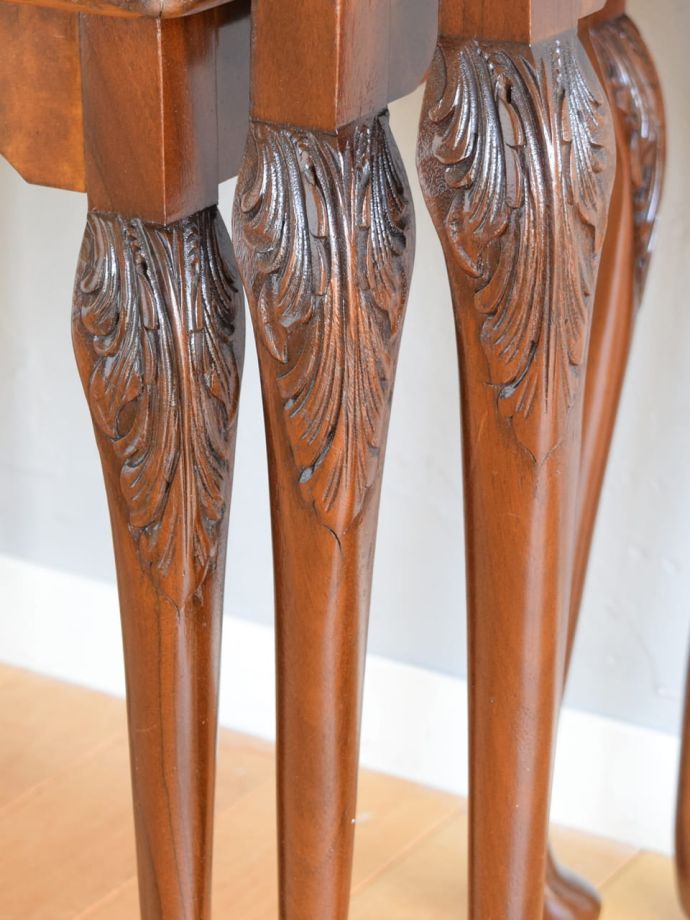 アンティークらしい彫