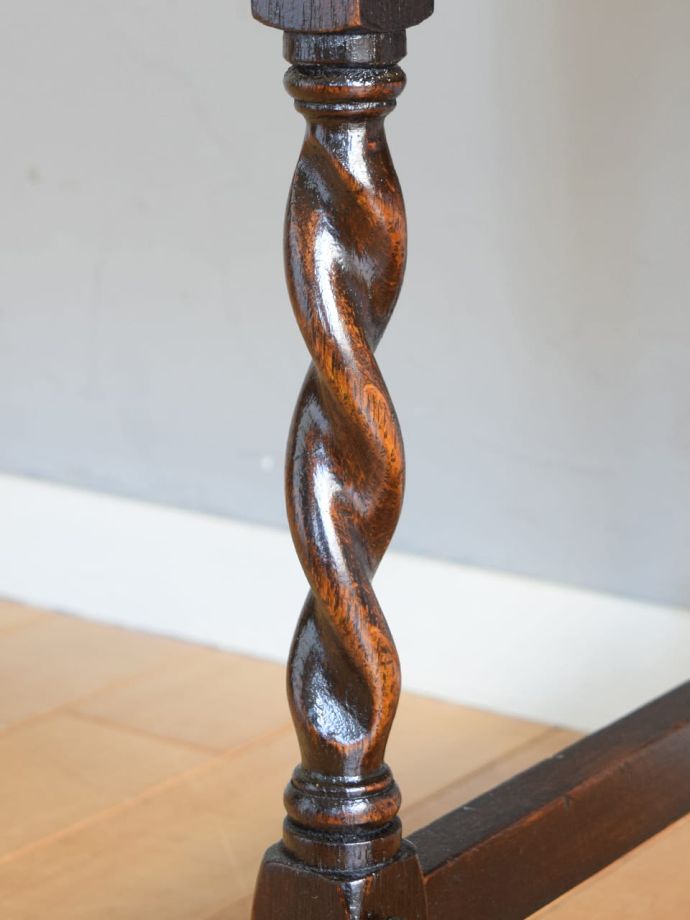 アンティークらしい装飾