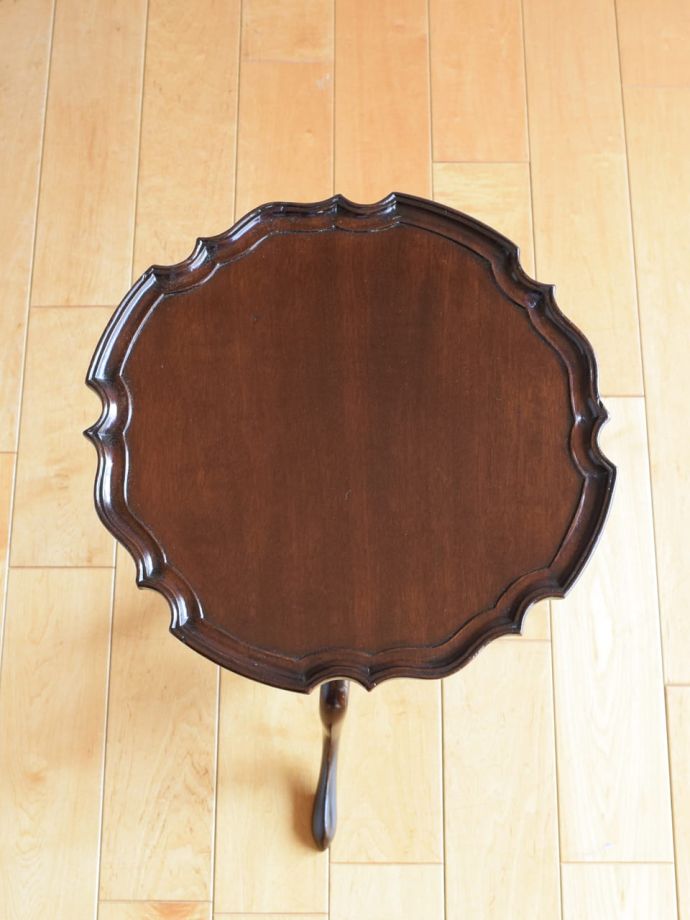 アンティークのテーブルの天板