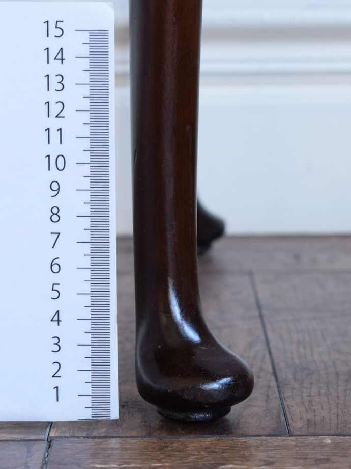 アンティーク家具の脚