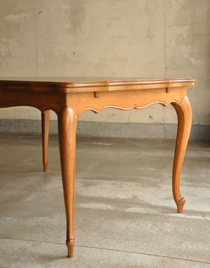 ロイドテーブル　アンティーク家具　フランスの美しいアンティーク家具、ドローリーフテーブル（伸張式ダイニングテーブル）。キチンとお直ししました。(j-1590-f)