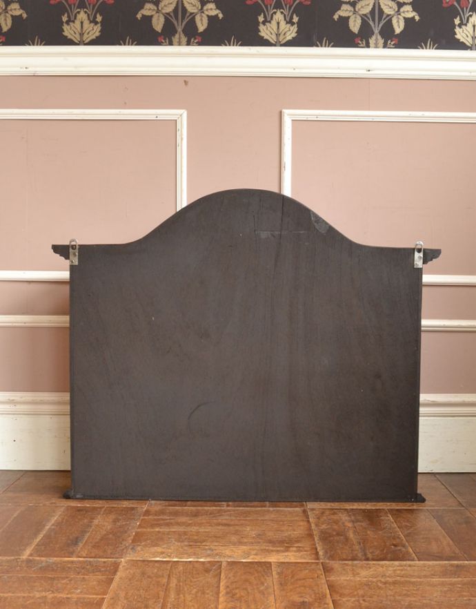 ウォールキャビネット　アンティーク家具　壁付けの小さなアンティーク家具、フランスのガラス扉付きウォールキャビネット。後ろ姿も見て下さい。(j-1724-f)