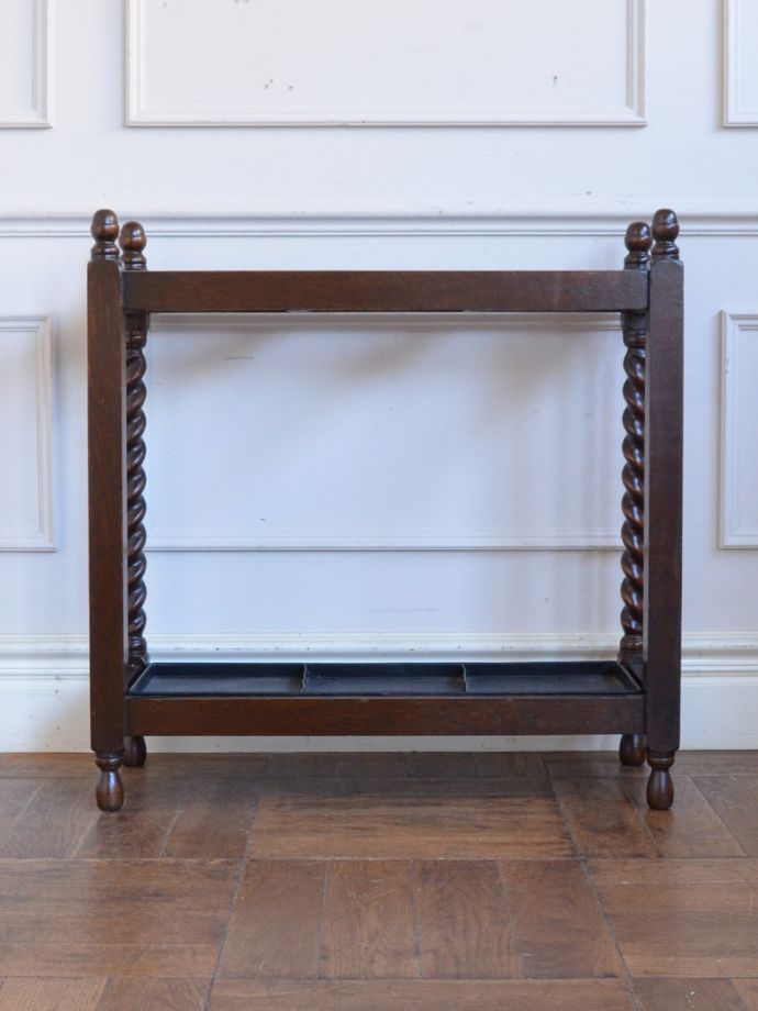 ステッキスタンドの後ろ姿