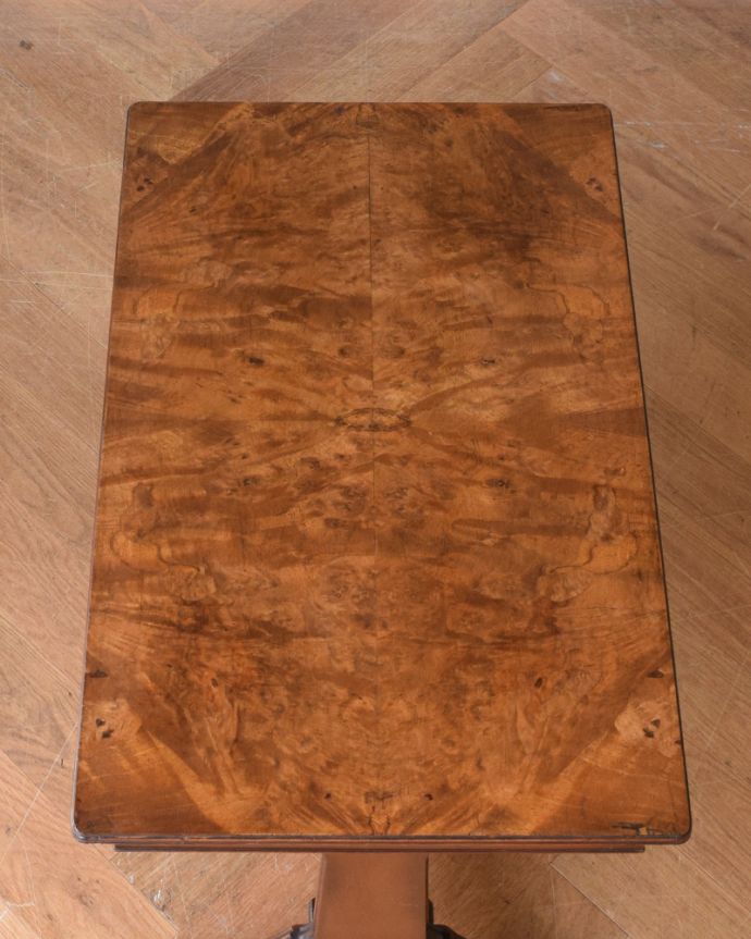 アンティークテーブルの天板