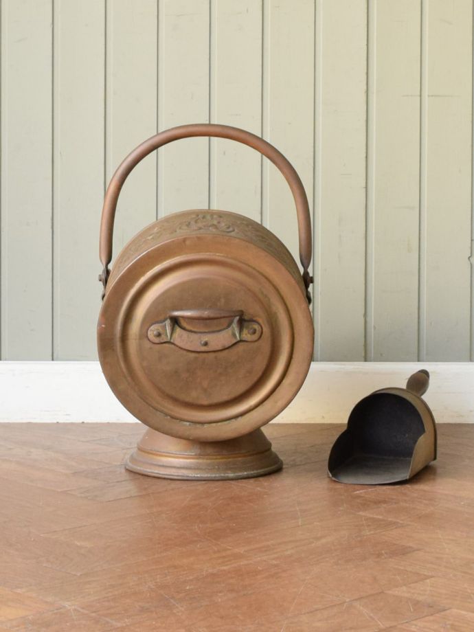 アンティークのコールバケツ