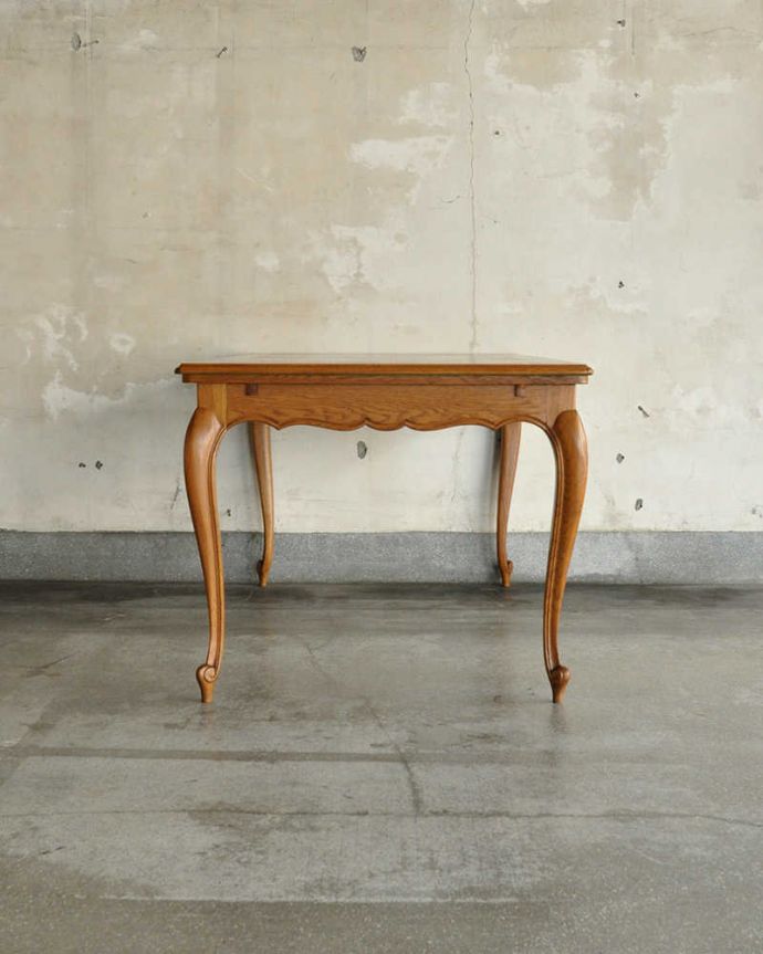 南仏スタイルの美しいアンティーク家具、ドローリーフテーブル（伸張式