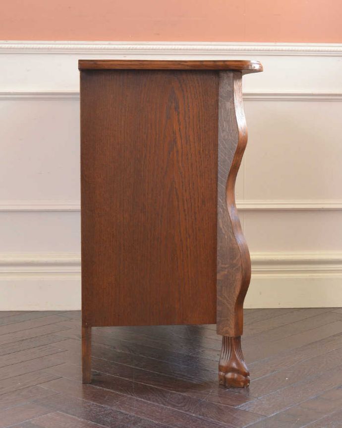 アンティークのチェスト　アンティーク家具　エレガントなアンティーク家具、フランス輸入の３段チェスト（コモード）。横から見てもステキ横から見るとこんな感じ。(j-2056-f)