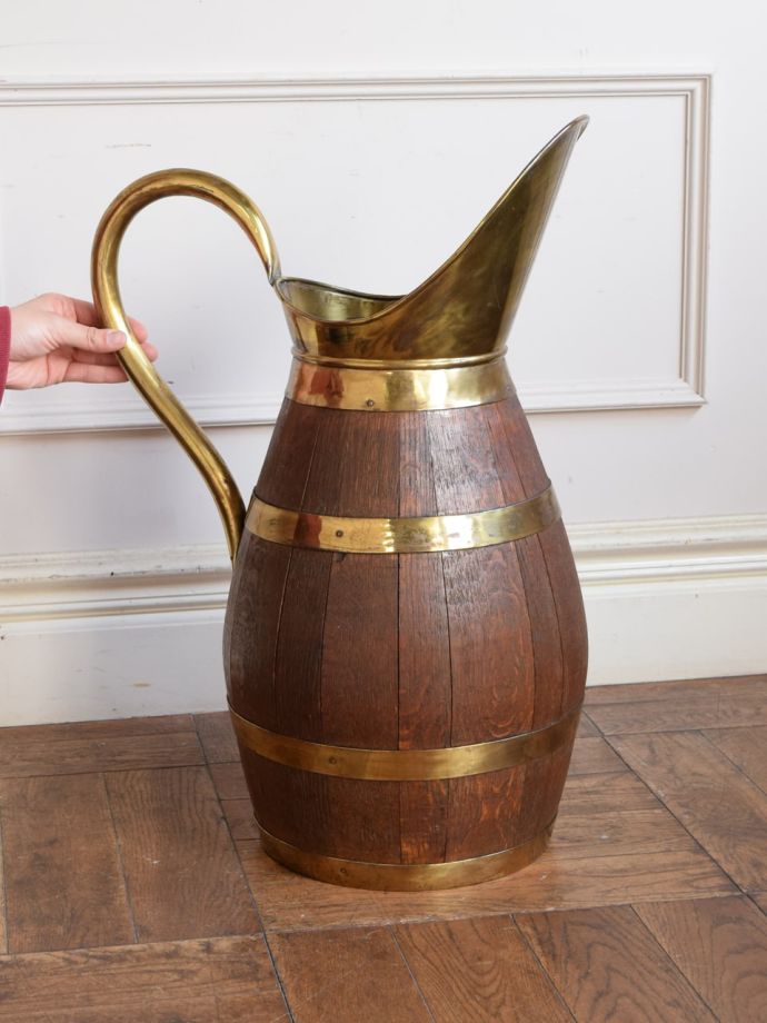 おしゃれな傘立てにいかが？