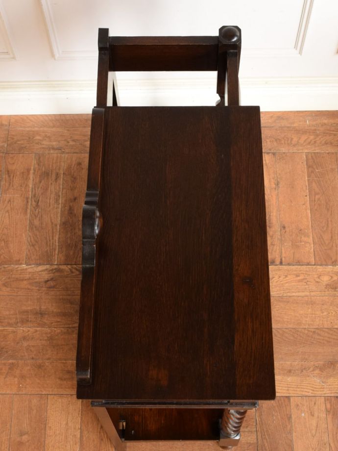 アンティークのステッキスタンド