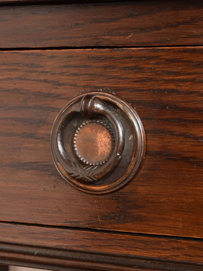 アンティークらしい取っ手