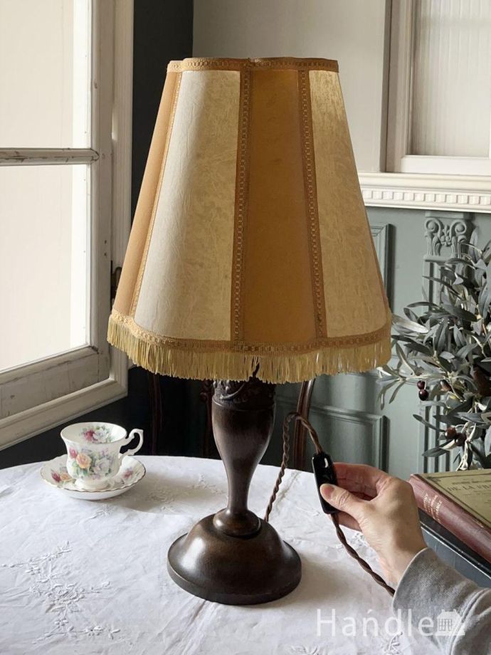 テーブルランプのスイッチ