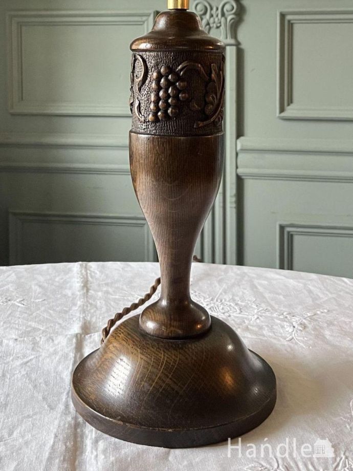 テーブルランプの装飾