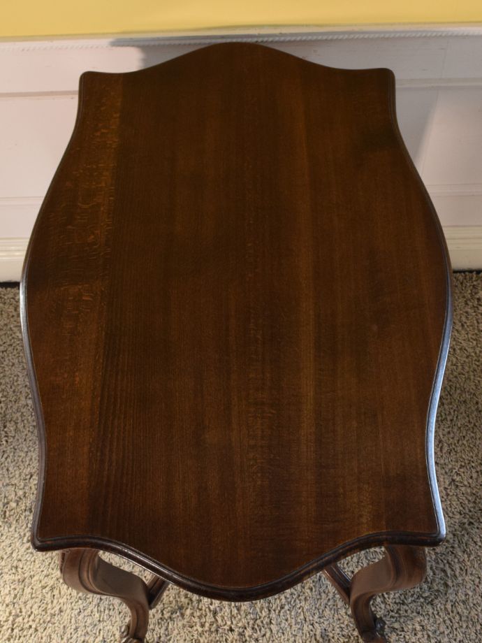 アンティークのテーブルの天板