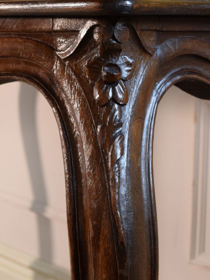 フランスらしい優美な装飾