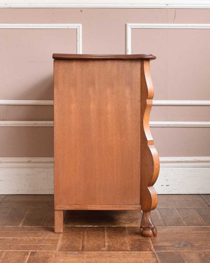 アンティークのチェスト　アンティーク家具　アンティークの優雅なフレンチ家具、どこにでも置けるオーク材の３段チェスト（コモード）。横から見てもステキ横から見るとこんな感じ。(j-2147-f)