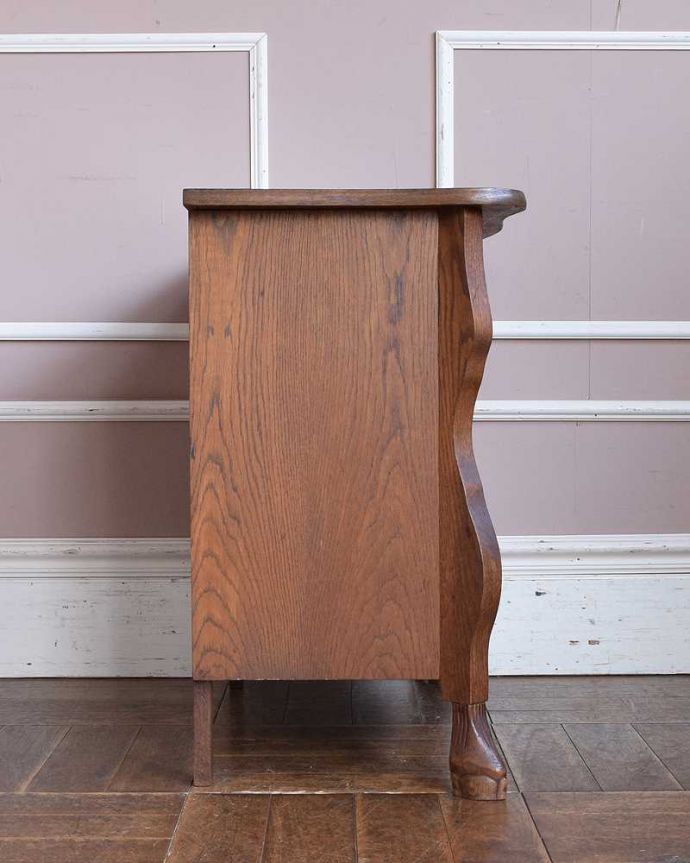 アンティークのチェスト　アンティーク家具　南フランスの美しいアンティーク家具、小ぶりな３段チェスト（コモード）。横から見てもステキ横から見るとこんな感じ。(j-2162-f)