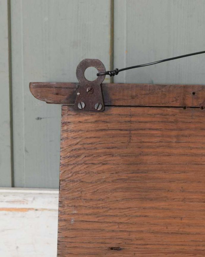 ウォールシェルフ・ウォールハンガー アンティーク家具 アンティークの壁付け家具、お花の彫刻が華やかなフランスのおしゃれなウォールハンガー 。カンタンに取り付け出来ます。(j-2223-f)