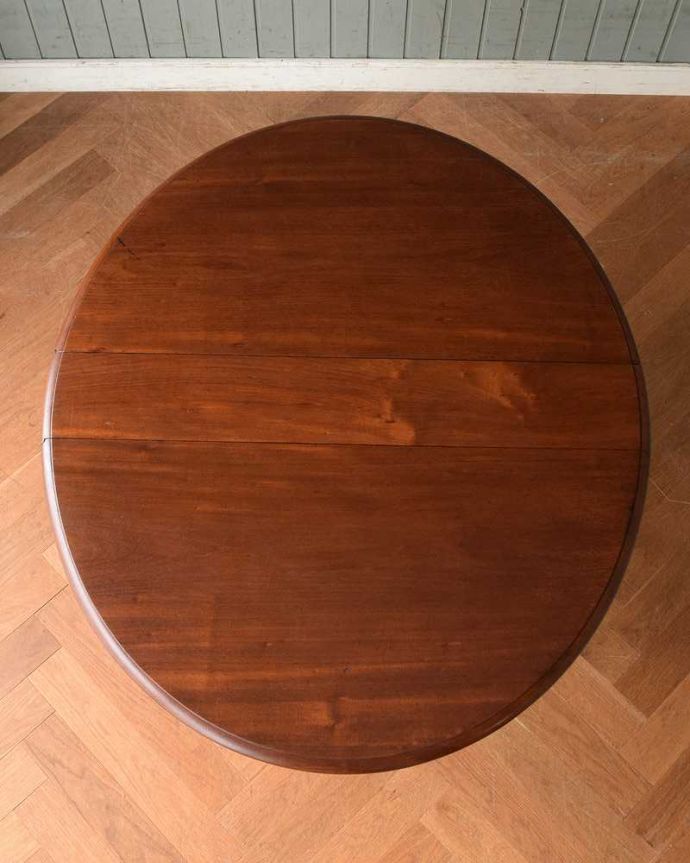 アンティークのテーブル アンティーク家具 イギリス輸入のアンティーク家具、伸張式のゲートレッグテーブル。天板の修復には自信があります。(j-2226-f)