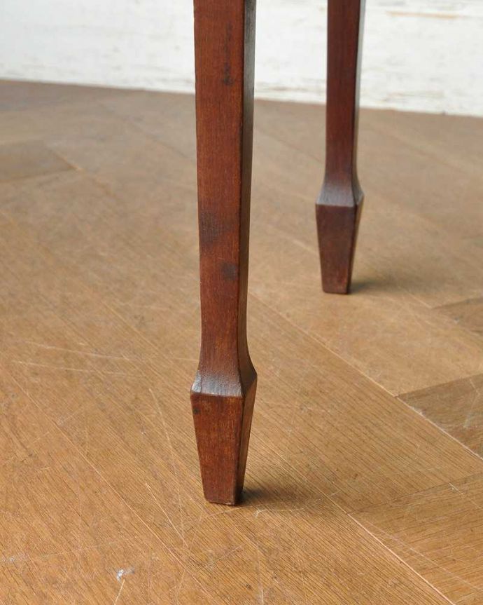 アンティーク家具の脚