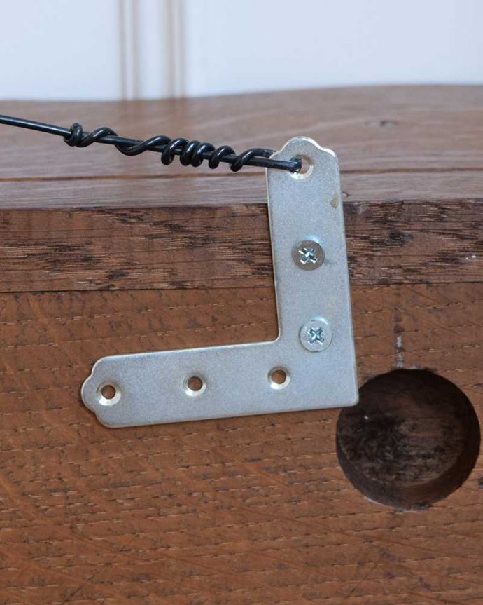 ウォールシェルフ・ウォールハンガー　アンティーク家具　プロヴァンス香るフランスで見つけたアンティークウォールハンガー（壁付けシェルフ）。カンタンに取り付け出来ます。(j-2365-f)