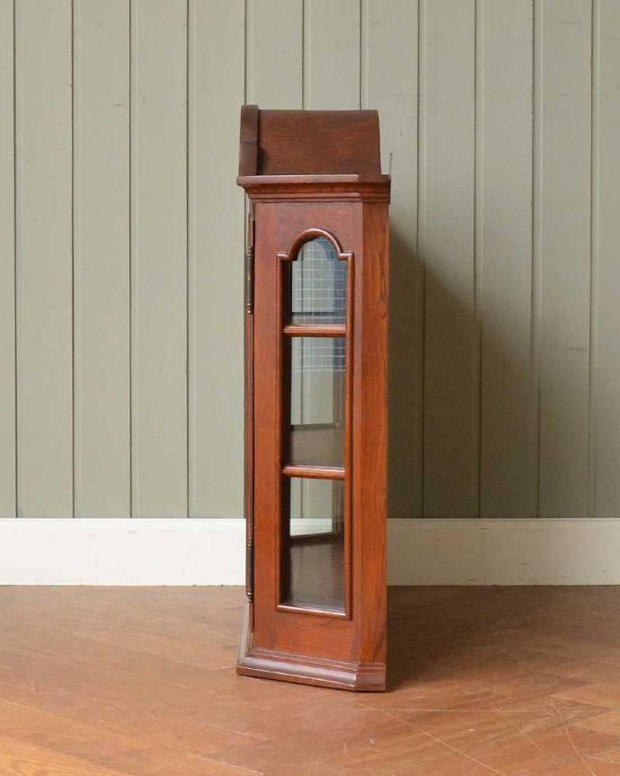 ウォールキャビネット　アンティーク家具　フランスから到着したアンティークウォールキャビネット。横顔だっても美しい正面だけじゃなく横もキレイに修復してあります。(j-2424-f)