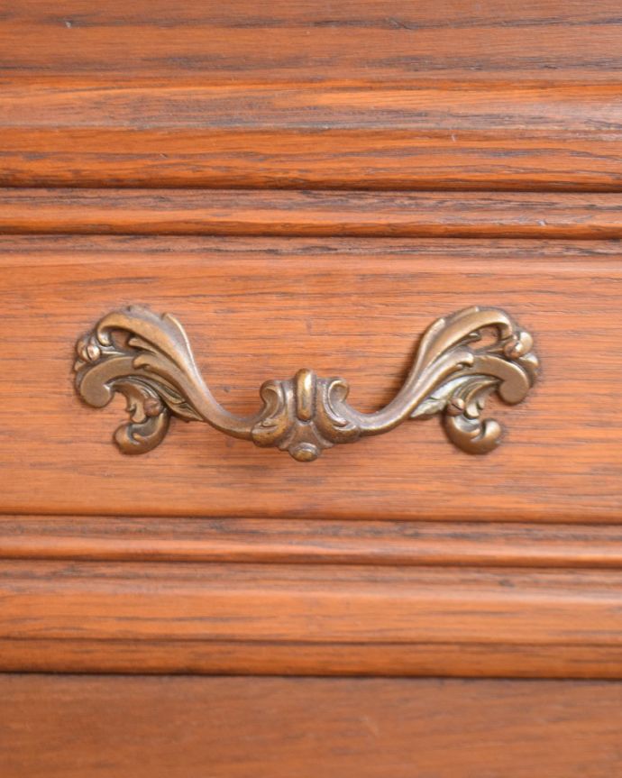 アンティーク家具の取っ手