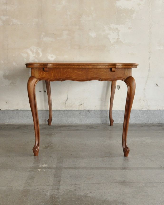 アンティークのテーブル　アンティーク家具　フランスの美しいアンティーク家具、３WAYのドローリーフテーブル（伸張式ダイニングテーブル）。こちら側も、もちろんキレイです。(j-2501-f)