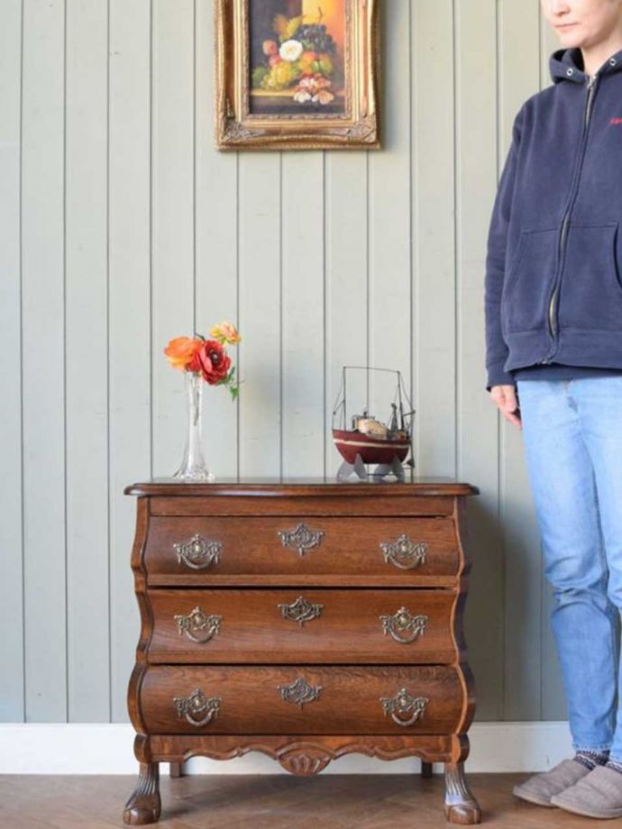 フランスのアンティークチェスト