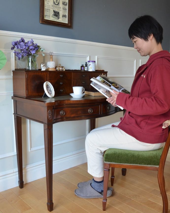 書斎机で楽しむ贅沢な時間