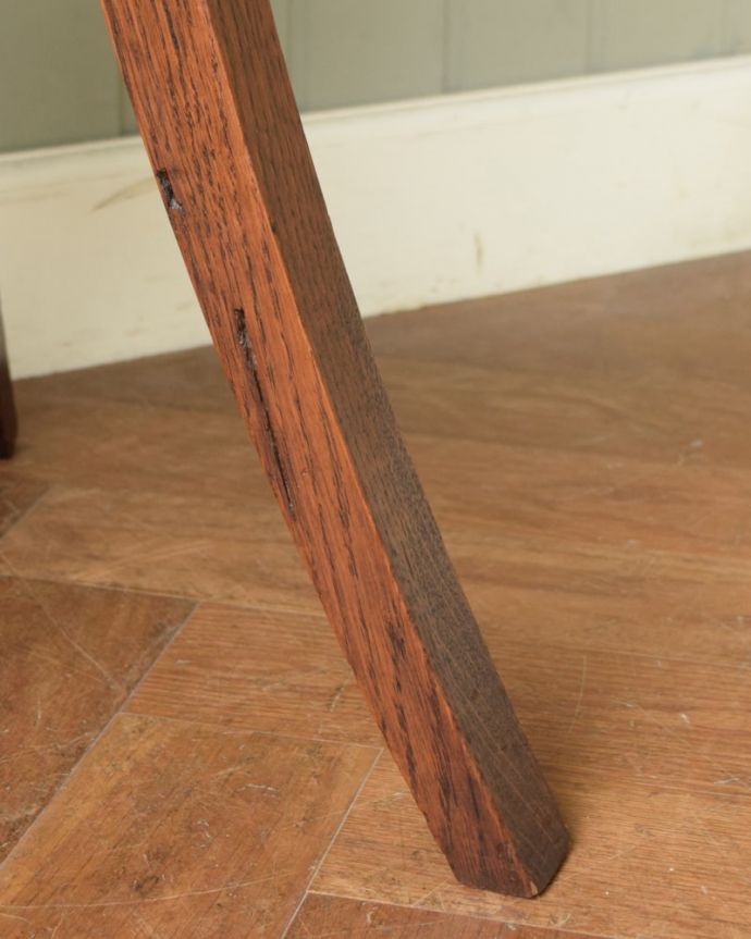 アンティーク家具の脚